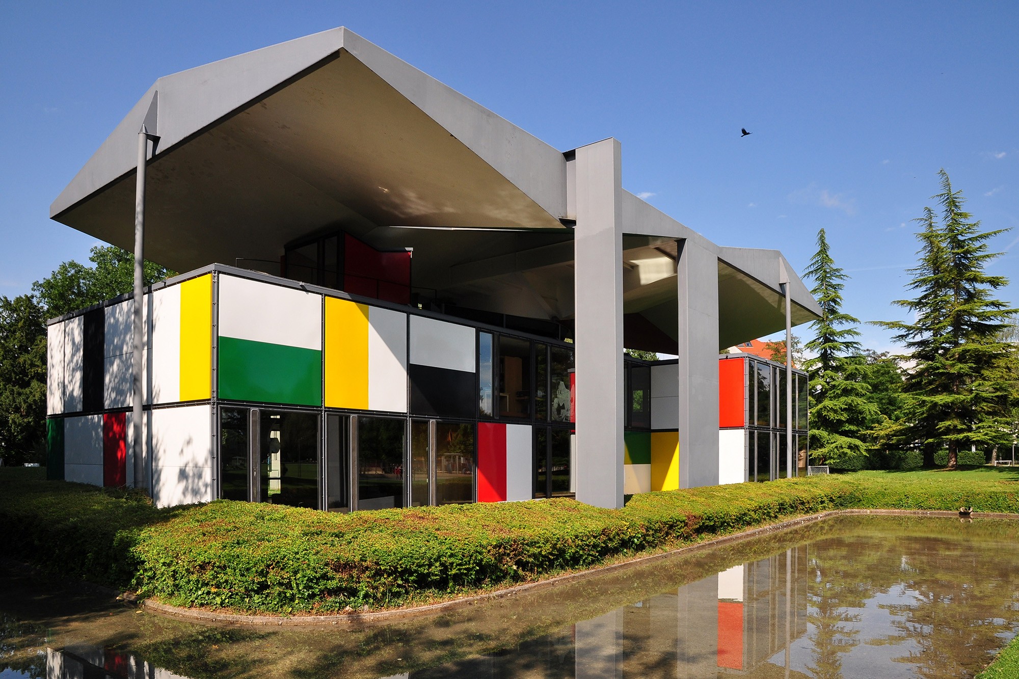 0Zürich_-_Seefeld_-_Centre_Le_Courbusier_IMG_1112_ShiftN